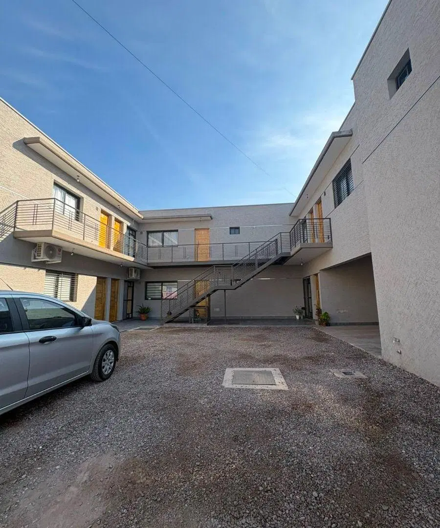 ALQUILO DEPARTAMENTO BARRIO PRIVADO RINCON VENETO 4