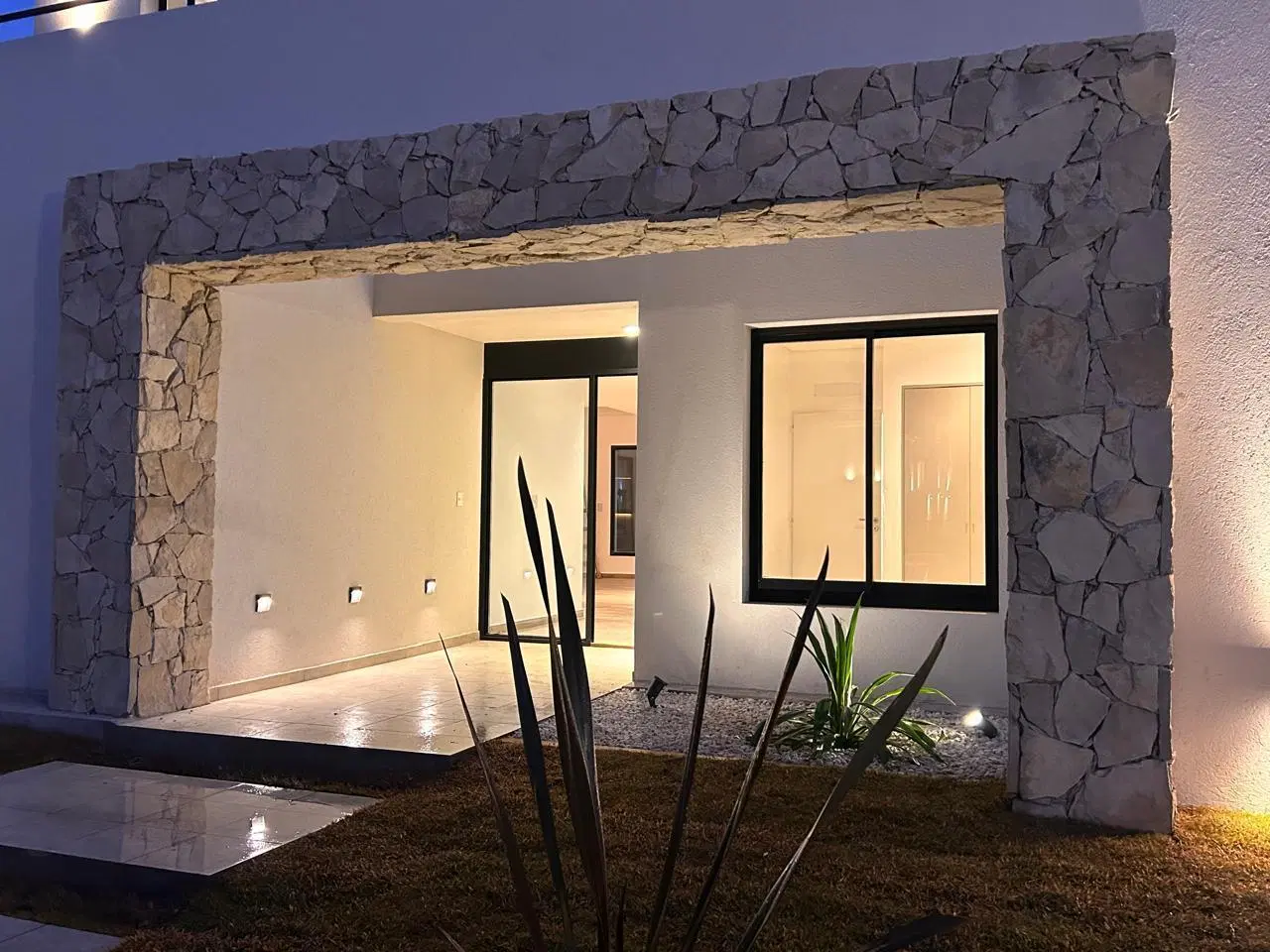 Venta Casa en San Pablo lote central (en construcción) 4