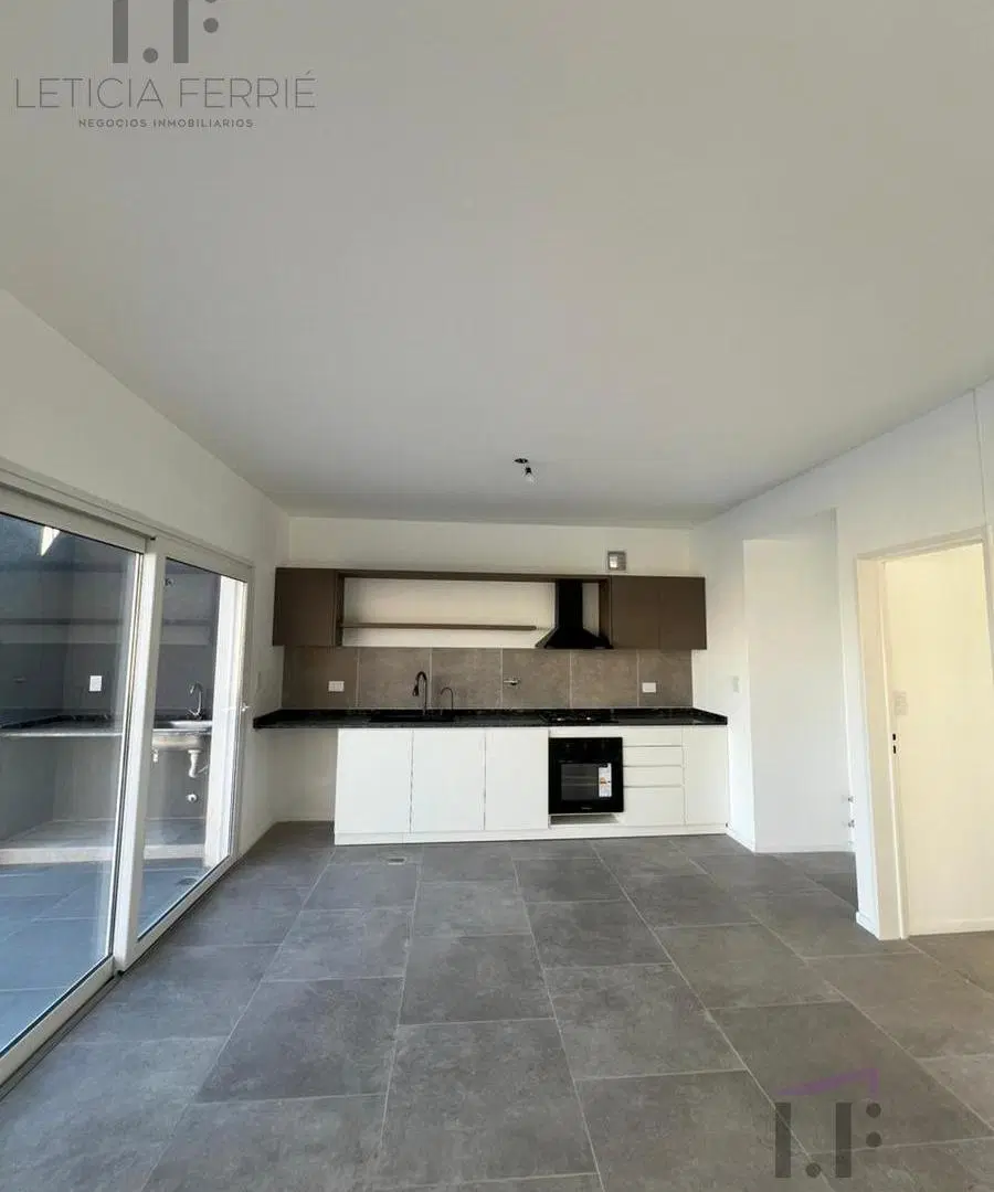 VENTA CASA  San Pablo, Pilar  - con pileta - Lote interno 2
