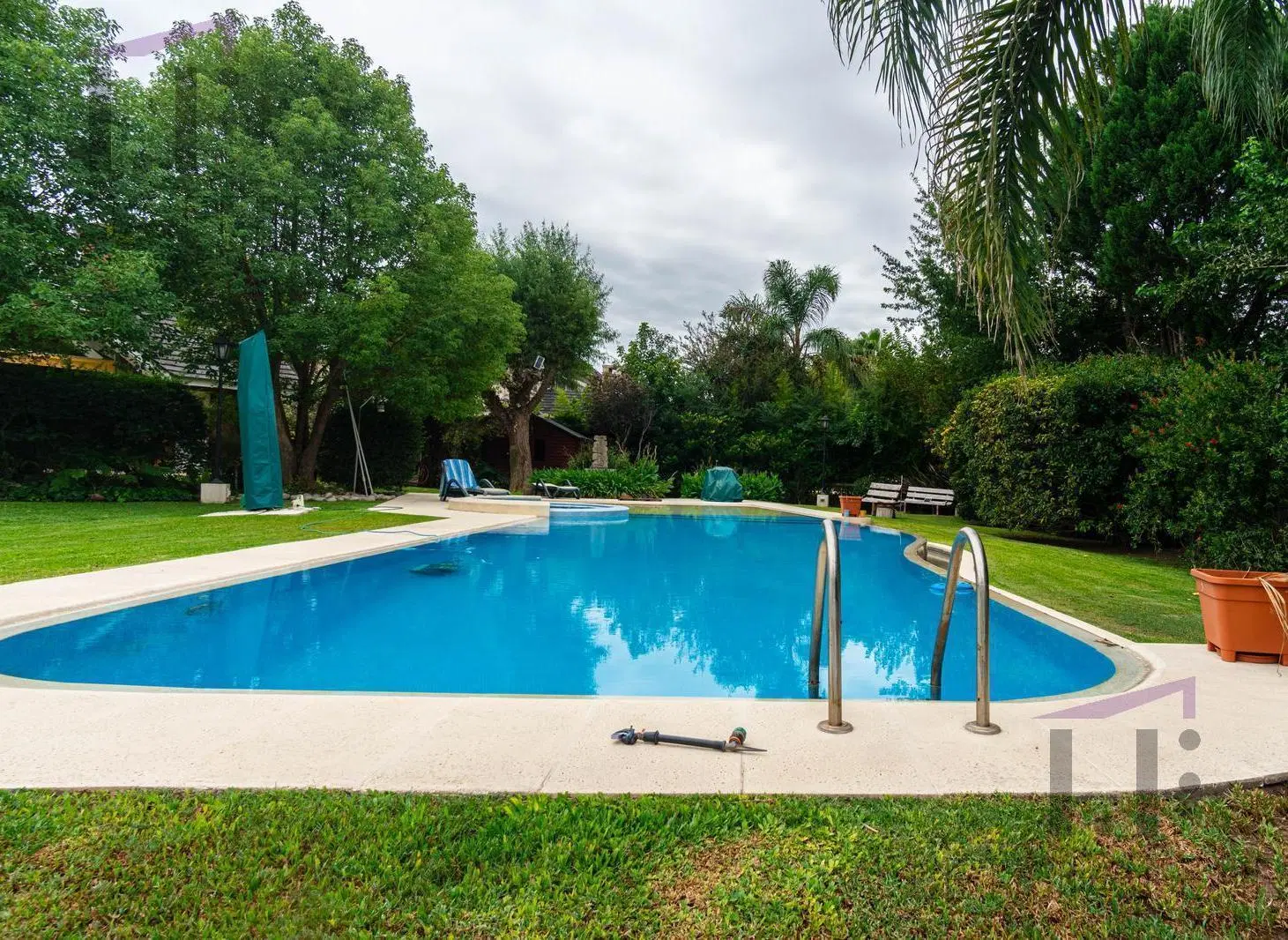 VENTA CASA Club Pueyrredon PILAR en doble lote OPORTUNIDAD! 4