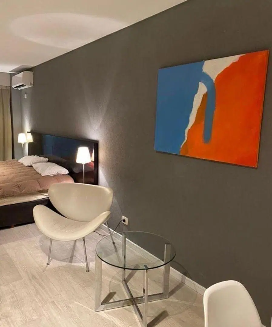 Luminoso departamento a la venta 8