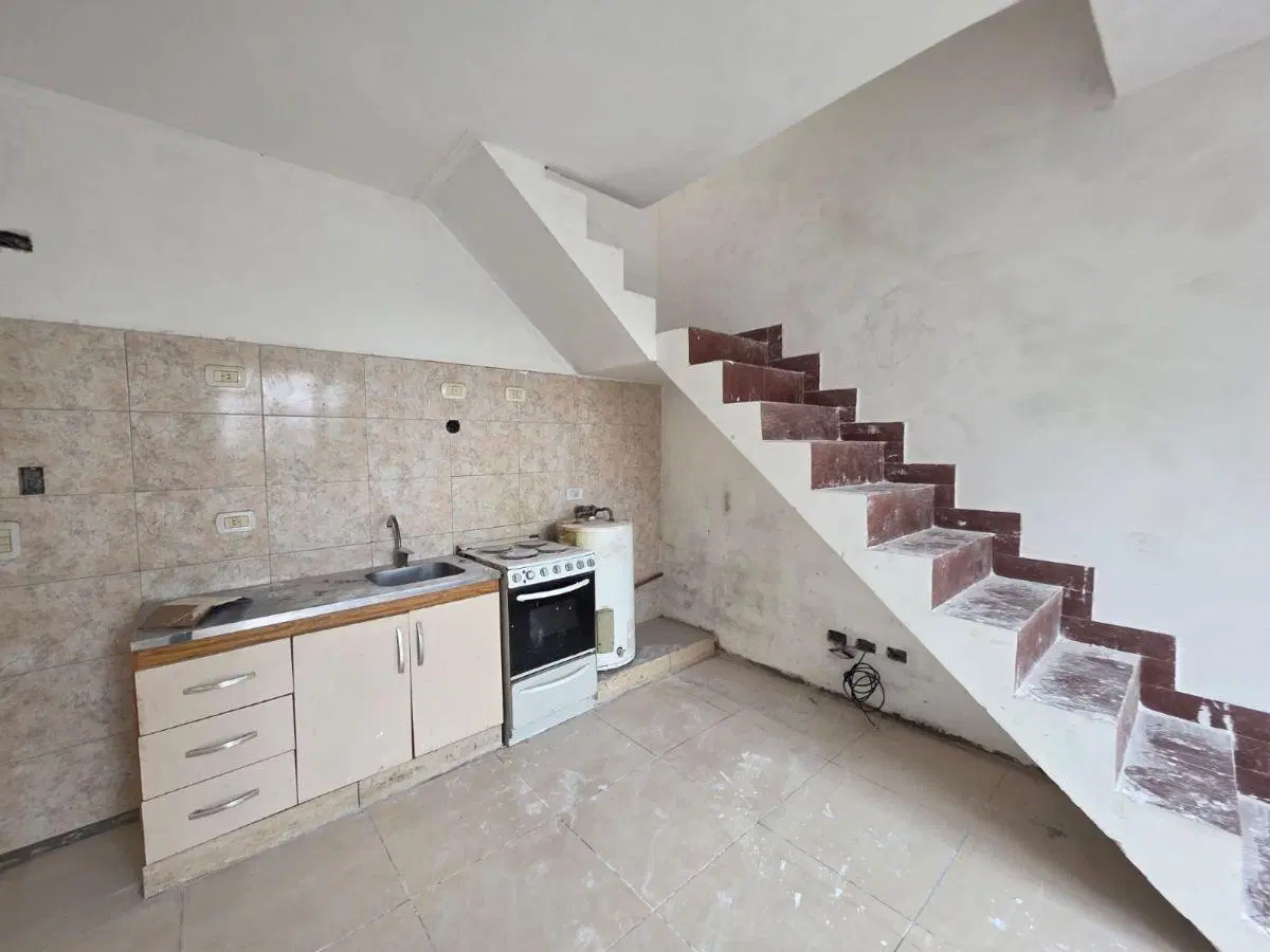 Excelente departamento tipo duplex Muy Luminoso 3