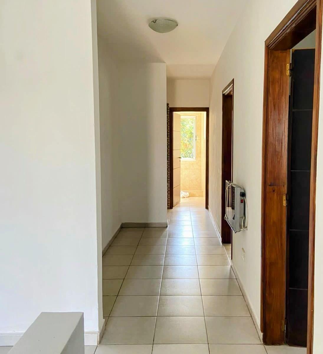 Dúplex de 3 Dorm. en Chacras del Norte. 3