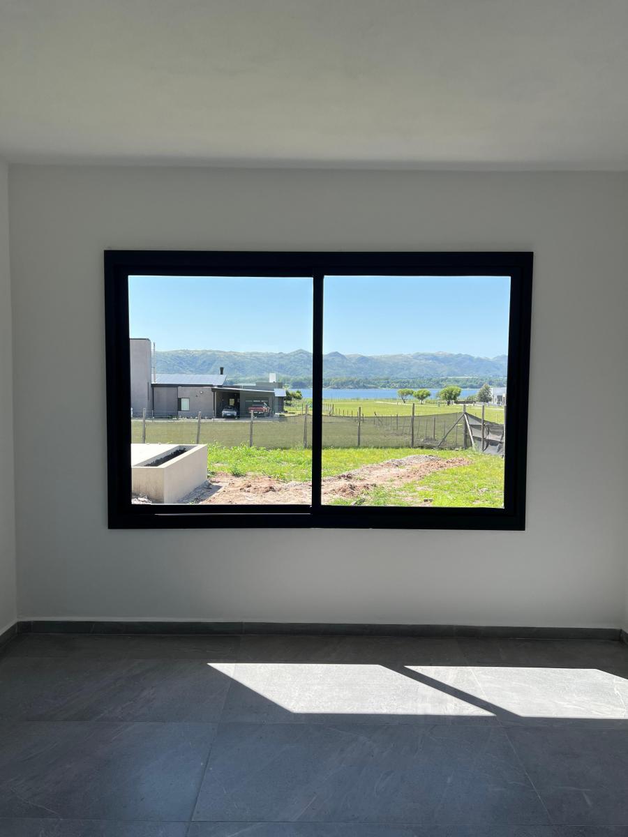 Puerto del Águila - Casa en Venta 3 Dorm. 4