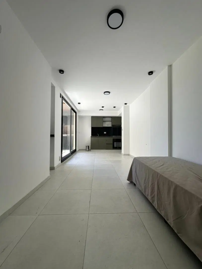Venta departamento 2 dormitorios con balcón y asador en Barrio General Paz. 3