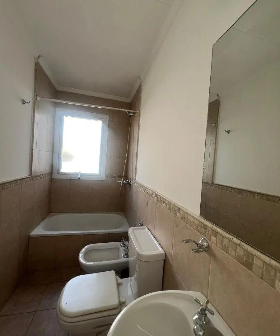 ¡Departamento a la venta de 1 dormitorio frente al buen pastor! Posesion Inmediata 8