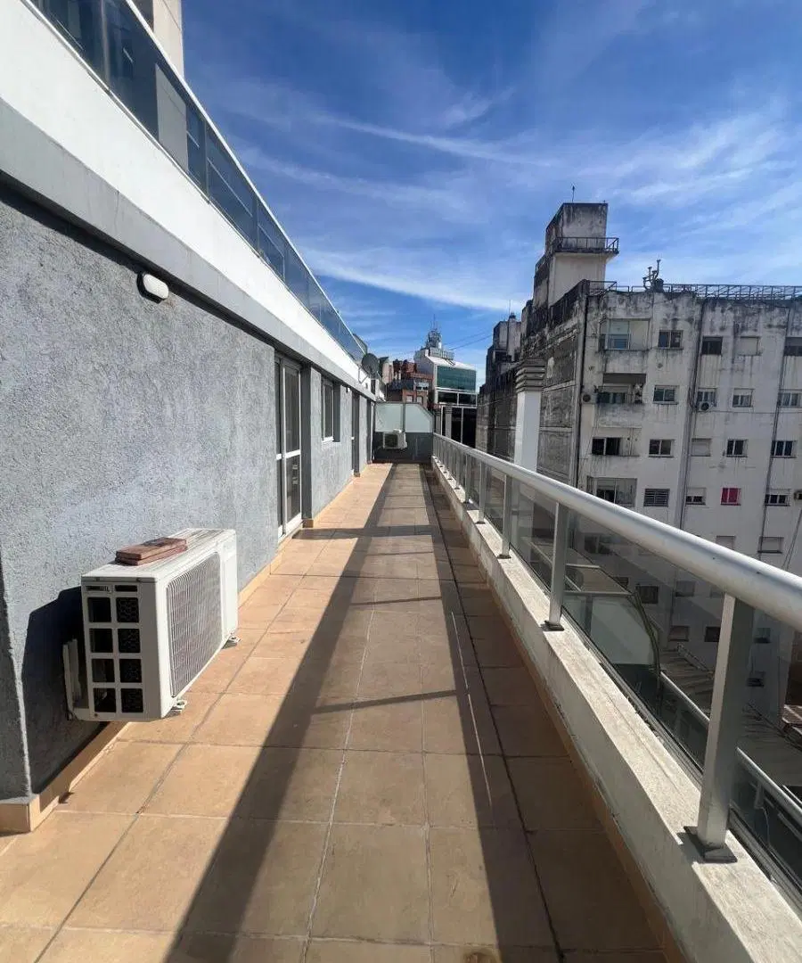 ¡Departamento a la venta de 1 dormitorio frente al buen pastor! Posesion Inmediata 2
