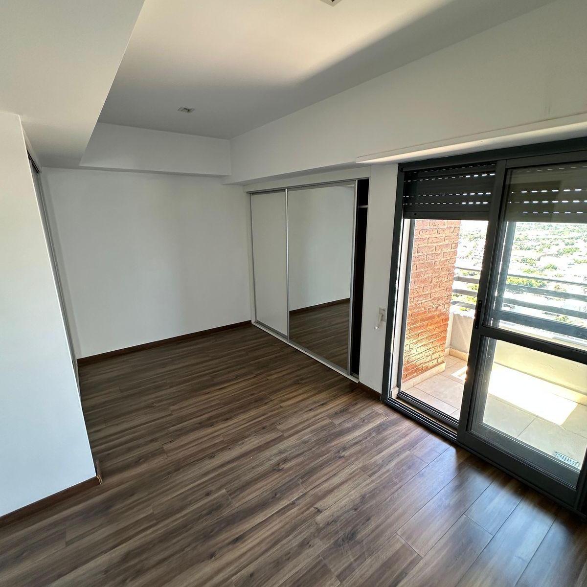 Raes Vende Piso en Torre Piemonte 4