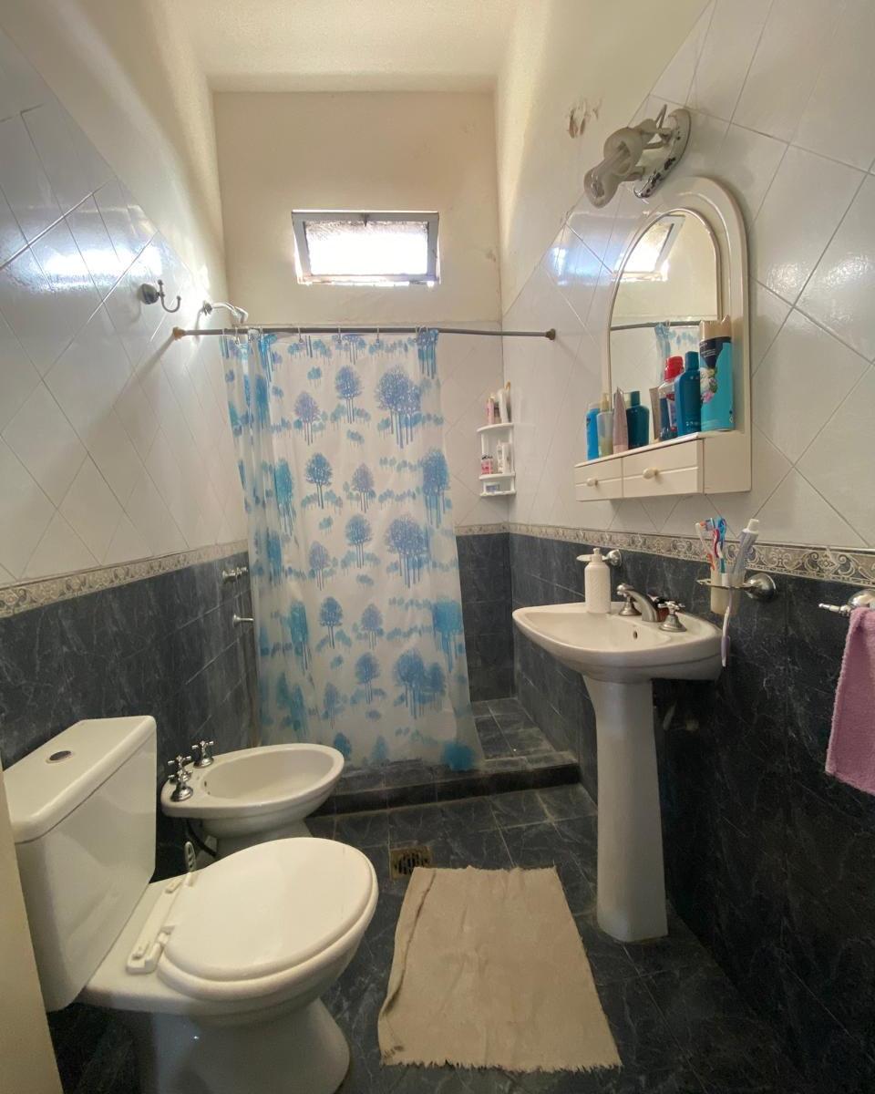 Casa en B° 9 de Julio con Galpón Para Usos Afines 4