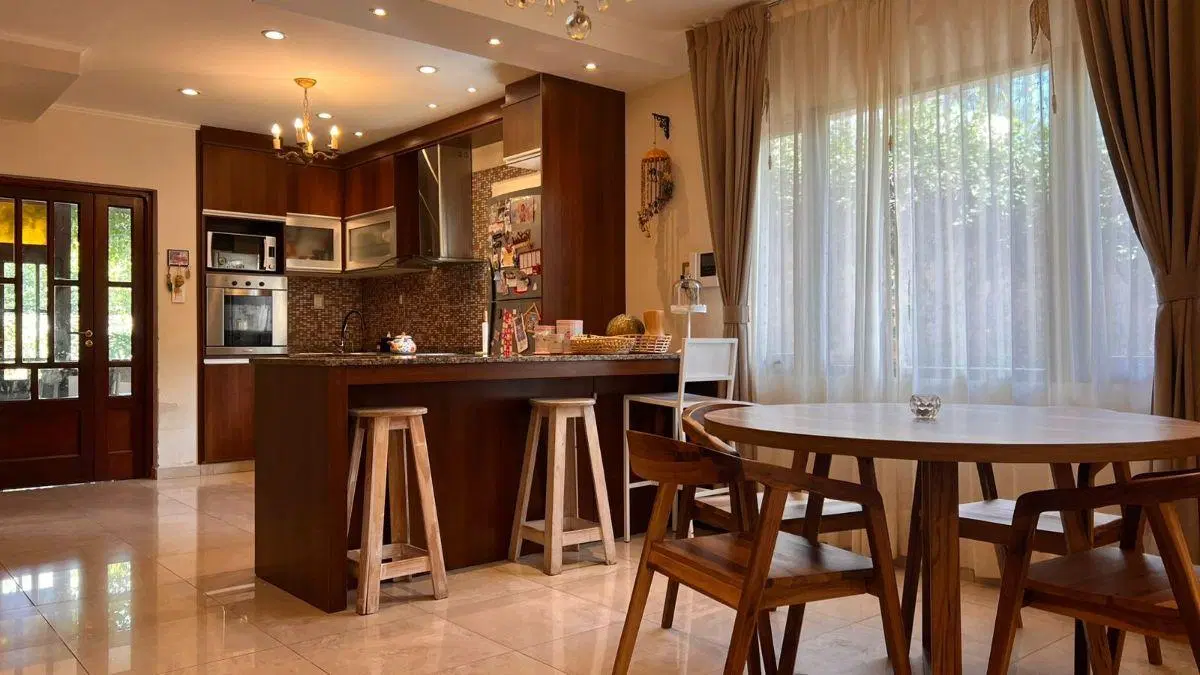 VENTA CASA EN PH DE 3 DOR Y PILETA EN BARRIO EL BOSQUE 2