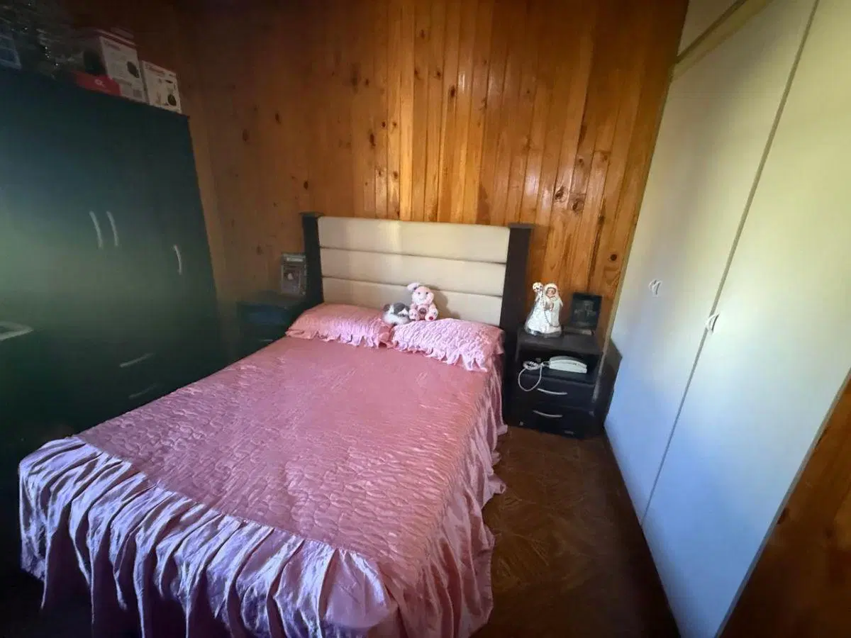 RAES VENDE CASA DE 2 DORMITORIOS EN BARRIO VILLA ROSAS 3