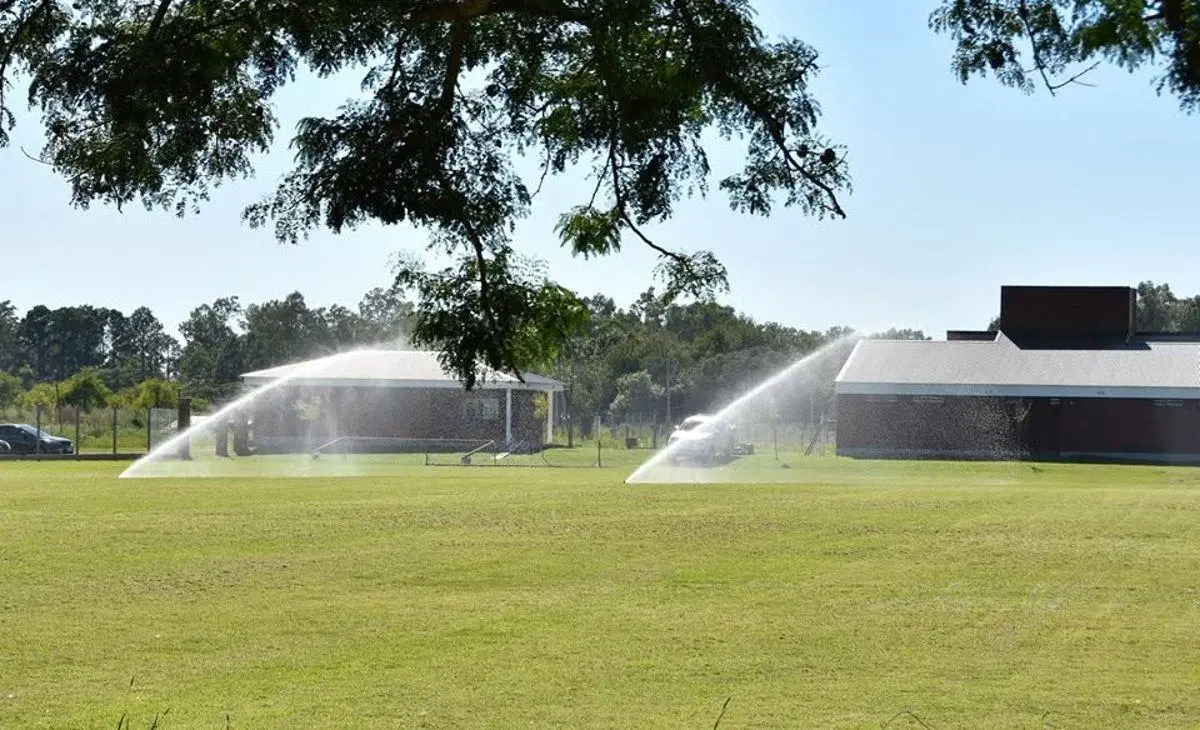 Complejo Deportivo de 4.8 hectáreas en venta en San José del Rincón 3