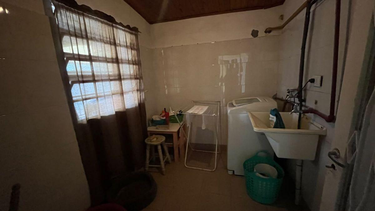 Foto de Venta casa de 3 dormitorios- Barrio Belgrano, imagen 2