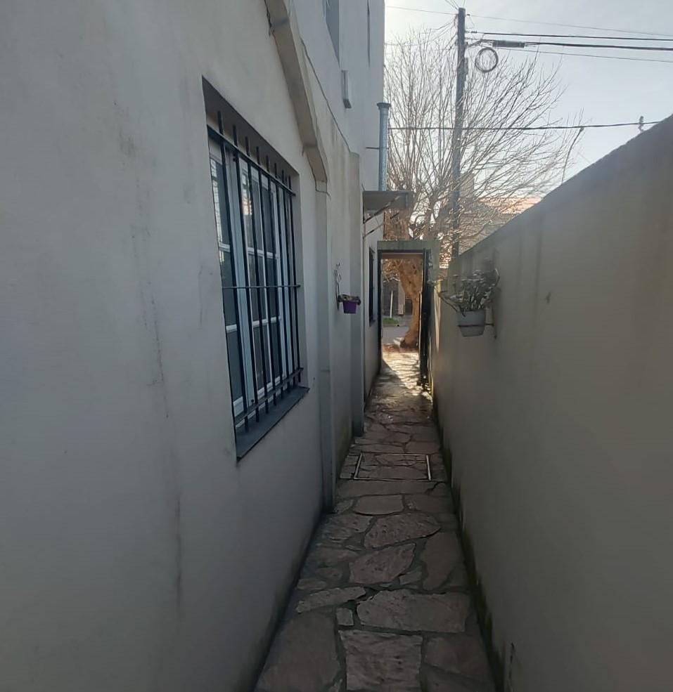 Departamento en Planta Baja a La Calle - Miramar Centro 1
