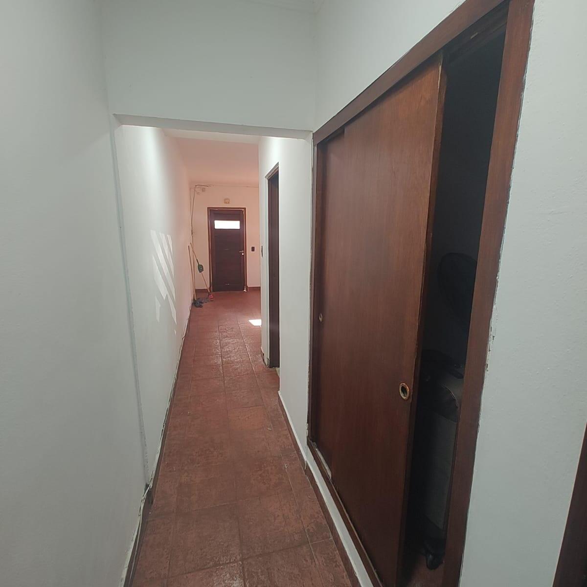 Departamento en Planta Baja a La Calle - Miramar Centro 2