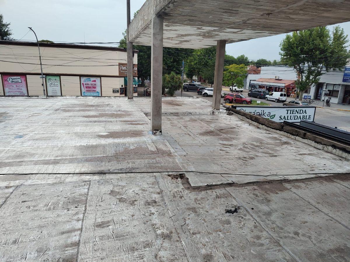 Foto de LOSA + cocheras en subsuelo con rampa, imagen 1