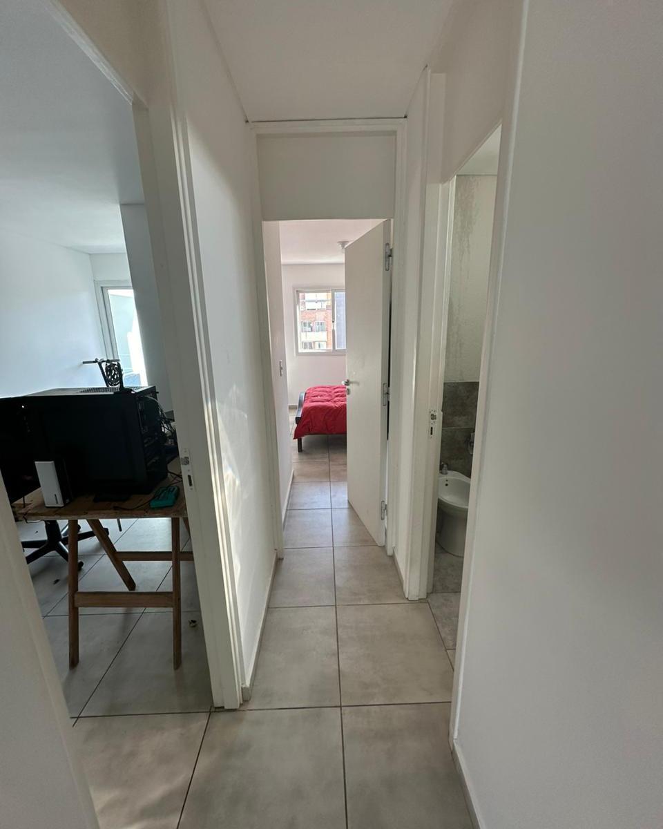 Excelente Ubicación Depto. en Venta de 2 Dorm. con en 24 de Septiembre 1