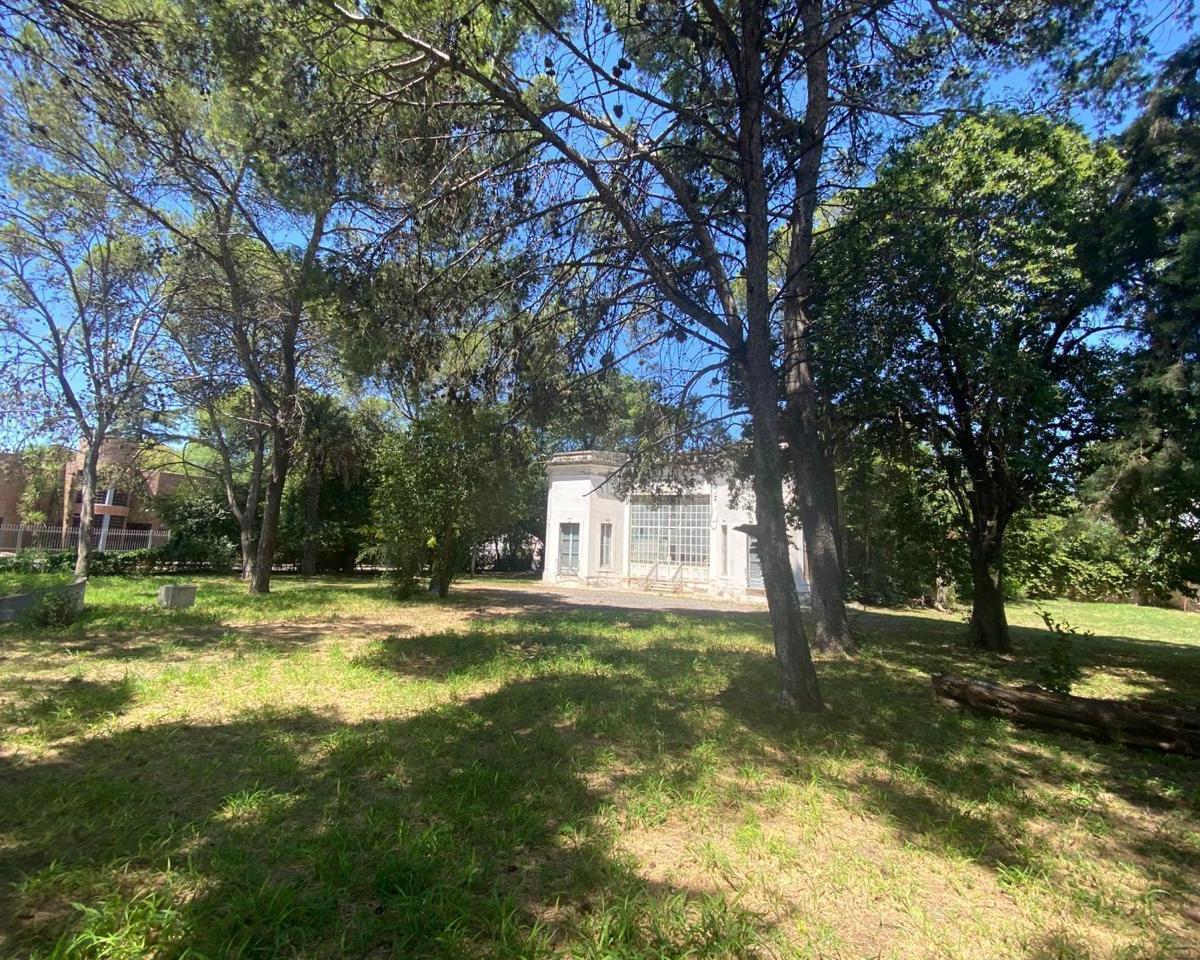 Oportunidad Para Desarrolladores en Villa La Calera. Ubicación Estratégica. 4
