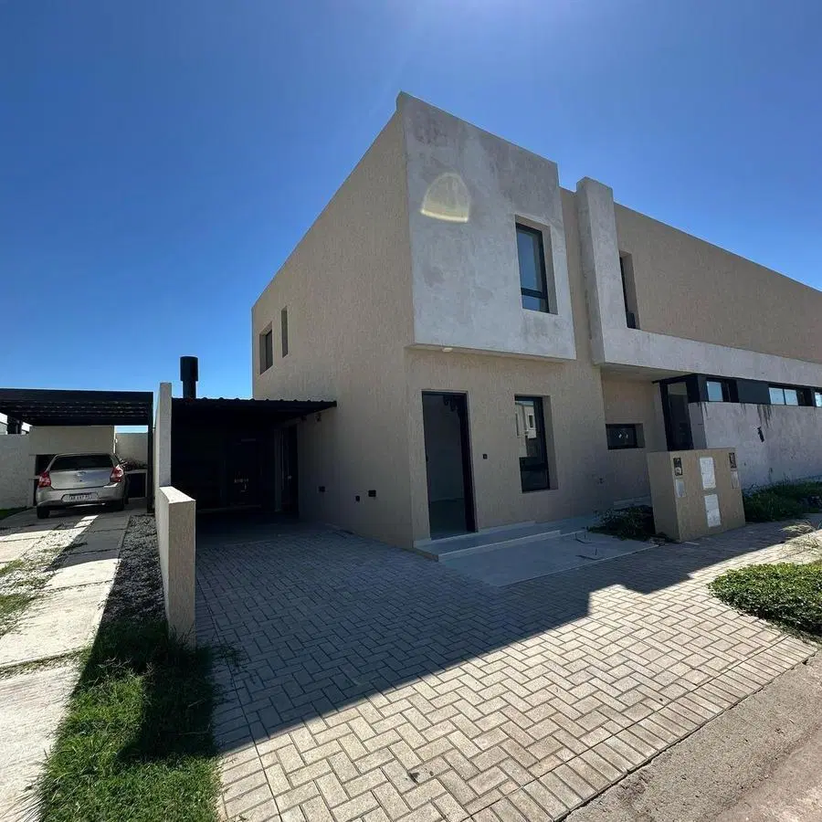 Duplex en Venta. Dos DORMITORIOS. Docta. ETAPA 1. 3