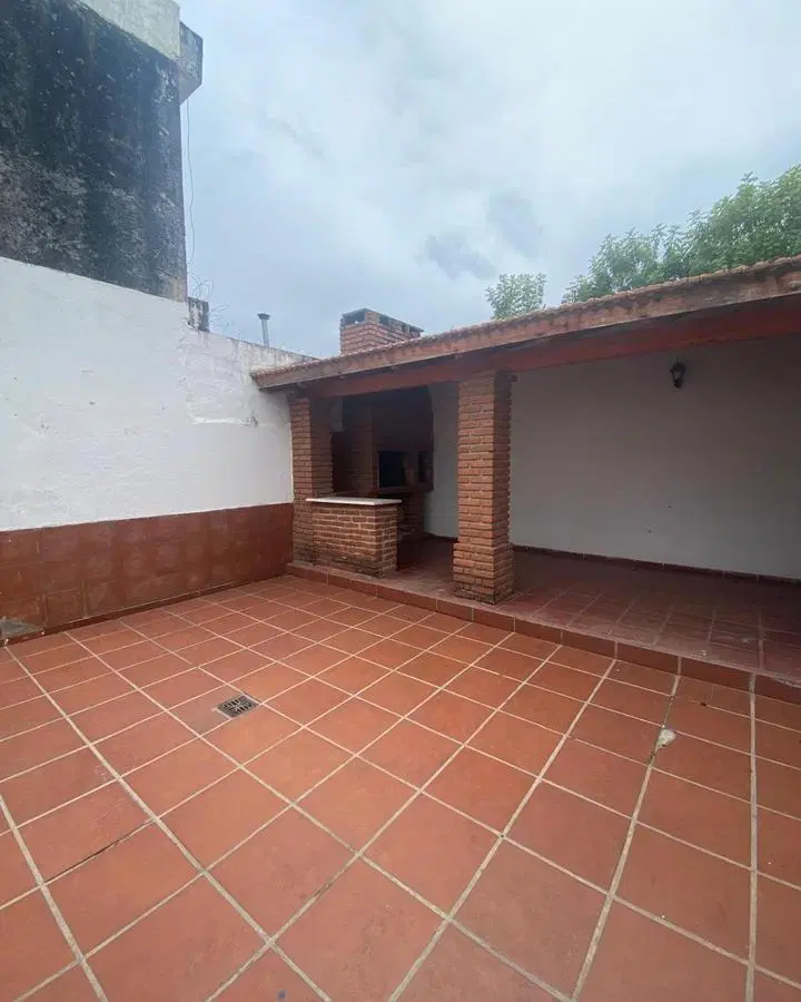 CASA AMPLIA DE 4 DORMITORIOS EN JUNIORS: ¡Ubicación privilegiada! 5