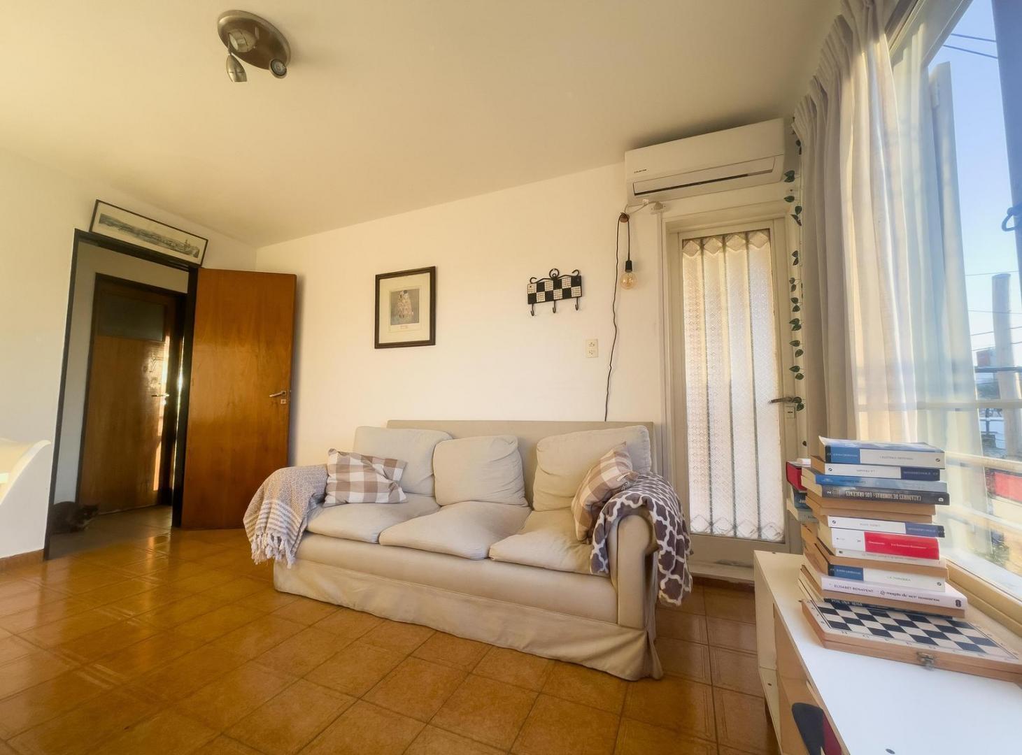 Foto de Alberdi | Departamento 2 dorm. con 2 balcones | A metros de Av. Colón, imagen 1