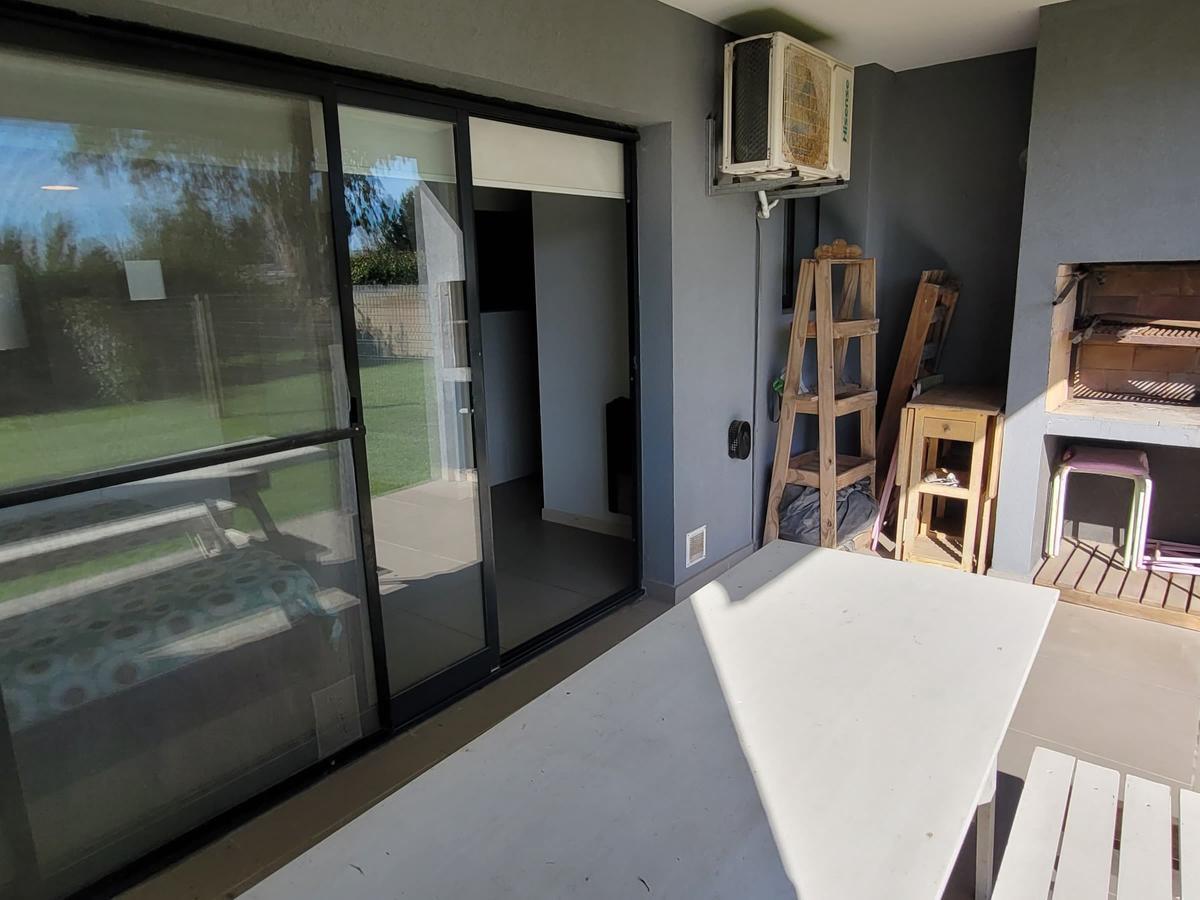 Foto de DEPARTAMENTO EN COMPLEJO OLAS CON JARDIN PROPIO OSTENDE-VALERIA, imagen 5