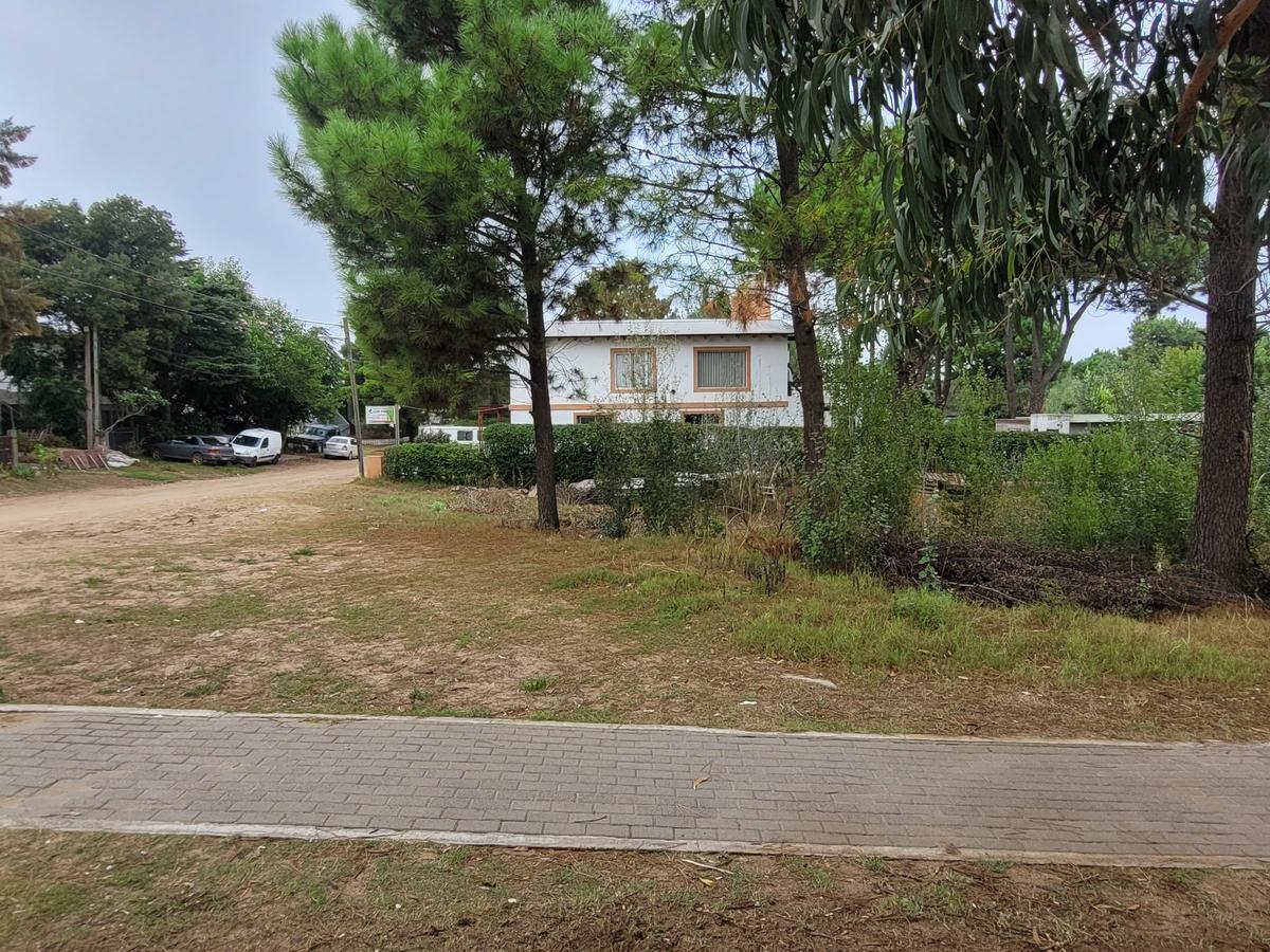 Foto de Lote multifamiliar sobre AV. Víctor Hugo- Ostende apto todos los usos, imagen 4