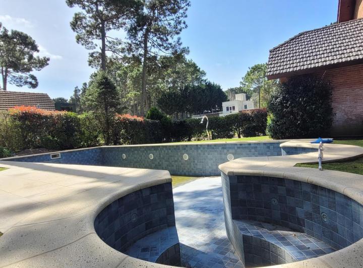 Casa Enero completo con pileta climatizada Pinamar Norte 3