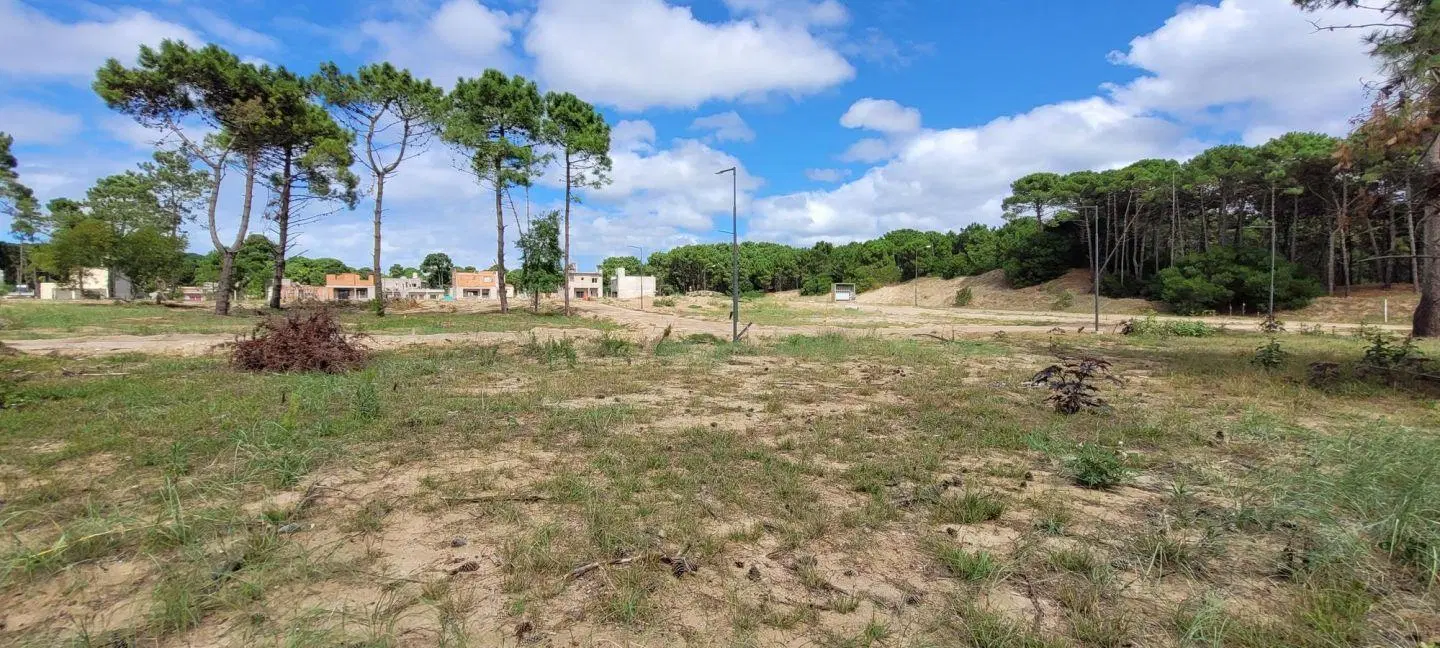 Lote en Pinamar oportunidad con buena orientación toma vehiculo 5