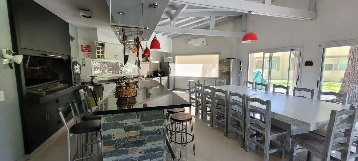 Casa En la Herradura ALQUILER TEMPORARIO , DISPONIBLE HASTA NOVIEMBRE 8