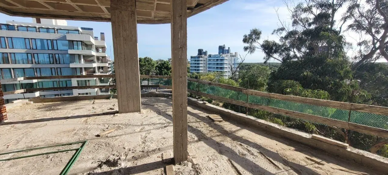 Venta departamento en Pozo 3 amb/ con cochera. FINANCIACION 8