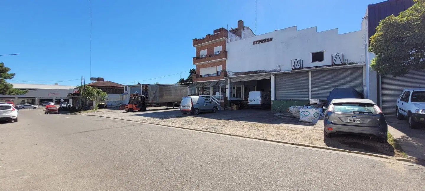 Importantes 2 lotes multifamiliares en el ejido urbano de Pinamar 3