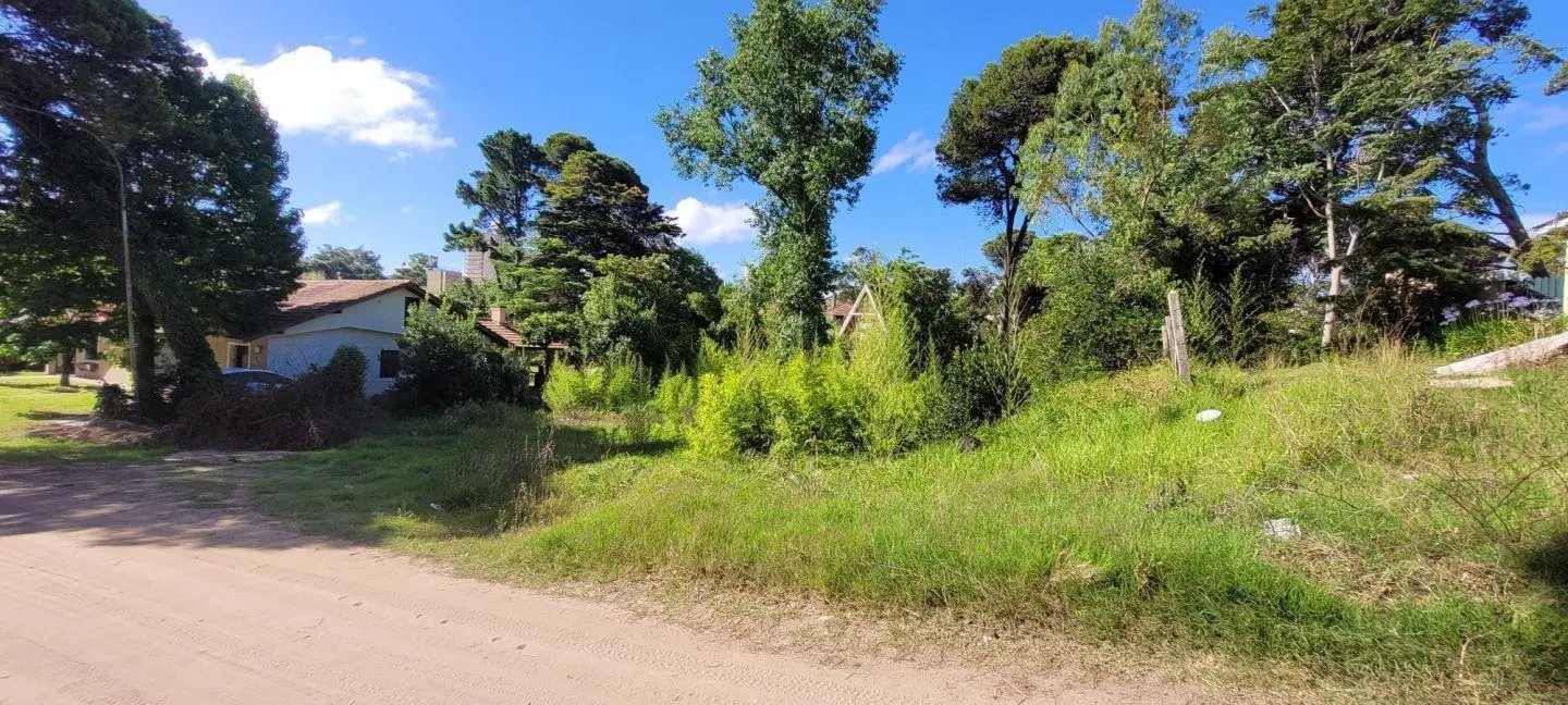 Lote Unifamiliar- Residencial- Pinamar a metros del Mar y del Centro 5