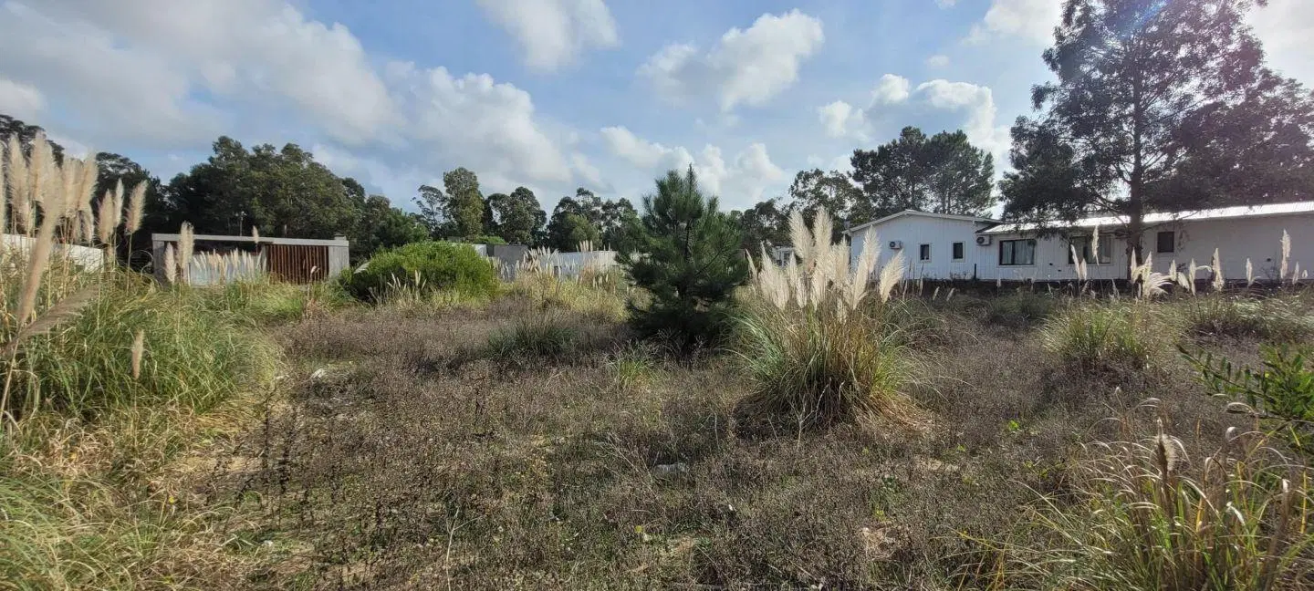 Se Venden 2 Lotes juntos en  Costa Esmeralda - Senderos III 5