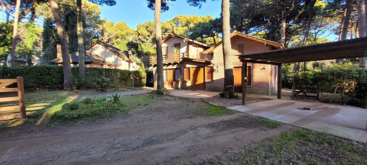 Casa en oportunidad - Pinamar Norte con Gas Natural 3