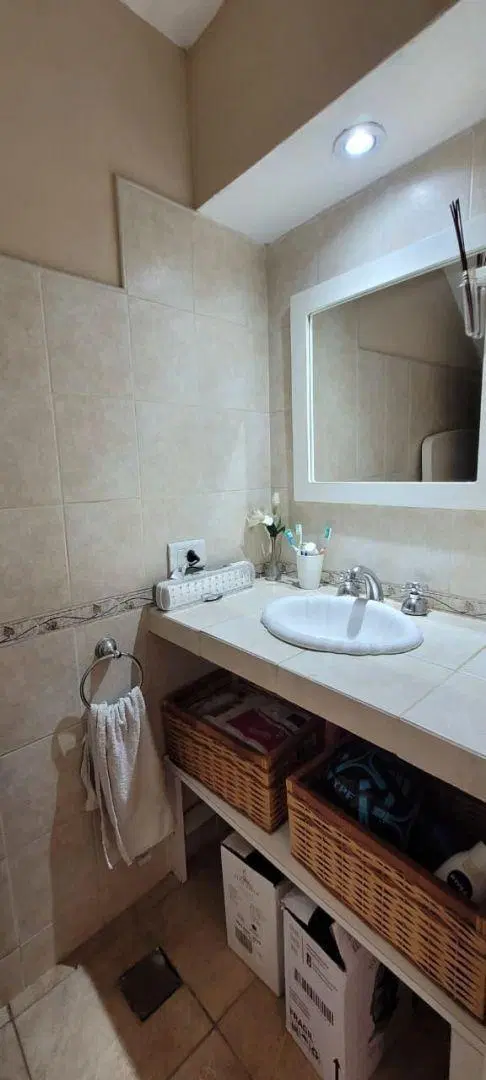 Triplex 4 AMB en Pinamar a mts del Centro Comercial 8