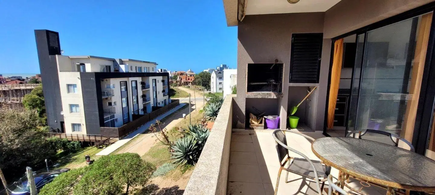 Venta Dpto 3 ambientes con vista y a pasos del Mar!!! 4