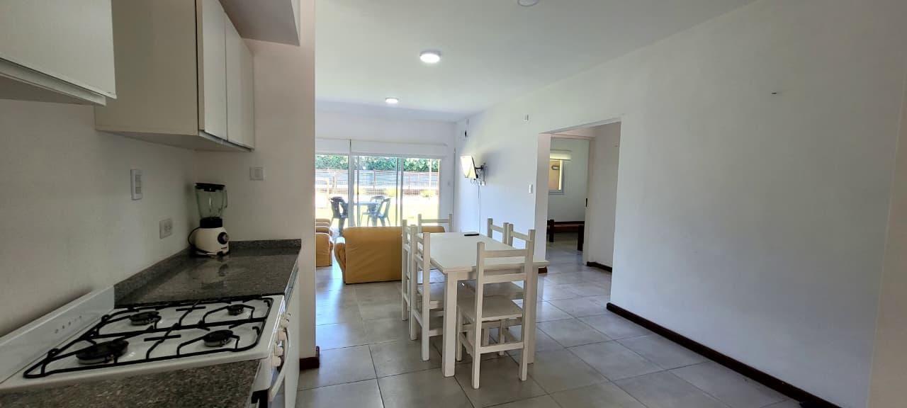 Foto de Vendo depto 3 ambientes ¡Como una casa, seguridad de un complejo!, imagen 5