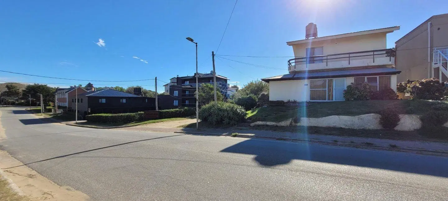 Lote multifamiliar-comercial a metros del Mar y de Pinamar 3