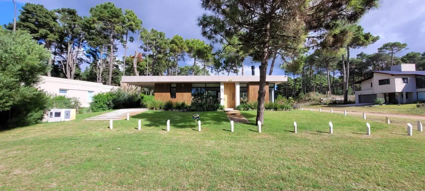 FEBRERO TEMPORADA 2026! MINIMALISTA CASA MODERNA ALAMOS II 8