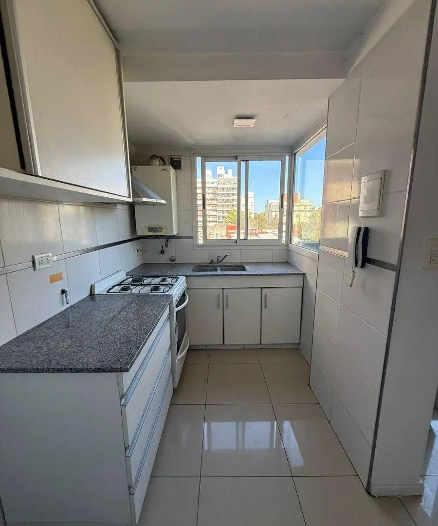 Alquiler 2 ambientes – Zona Plaza Mitre 3