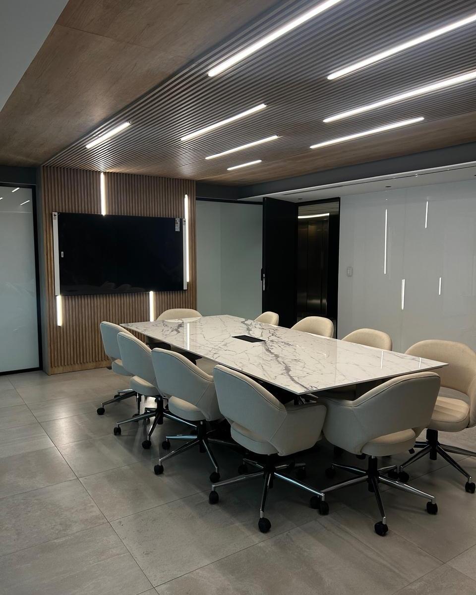 Oficina Premium en Dome Business Plaza en Ubicación Única 5