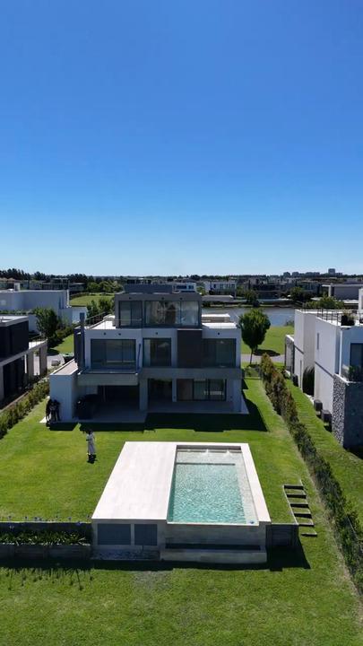 Casa en Venta en Virazon al agua!!