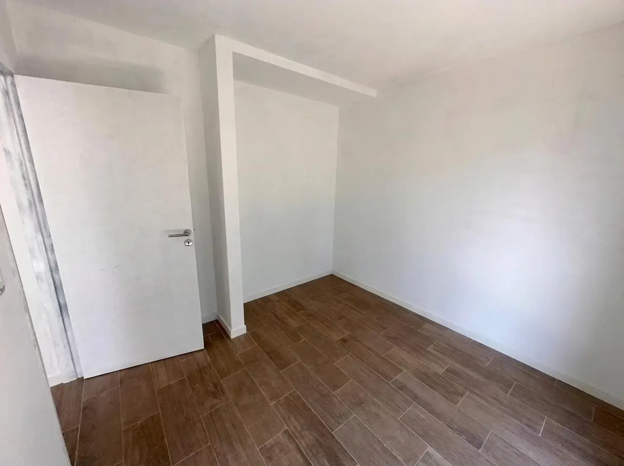 Venta 2 ambientes moderno a estrenar, con balcón y baulera en Almagro 5