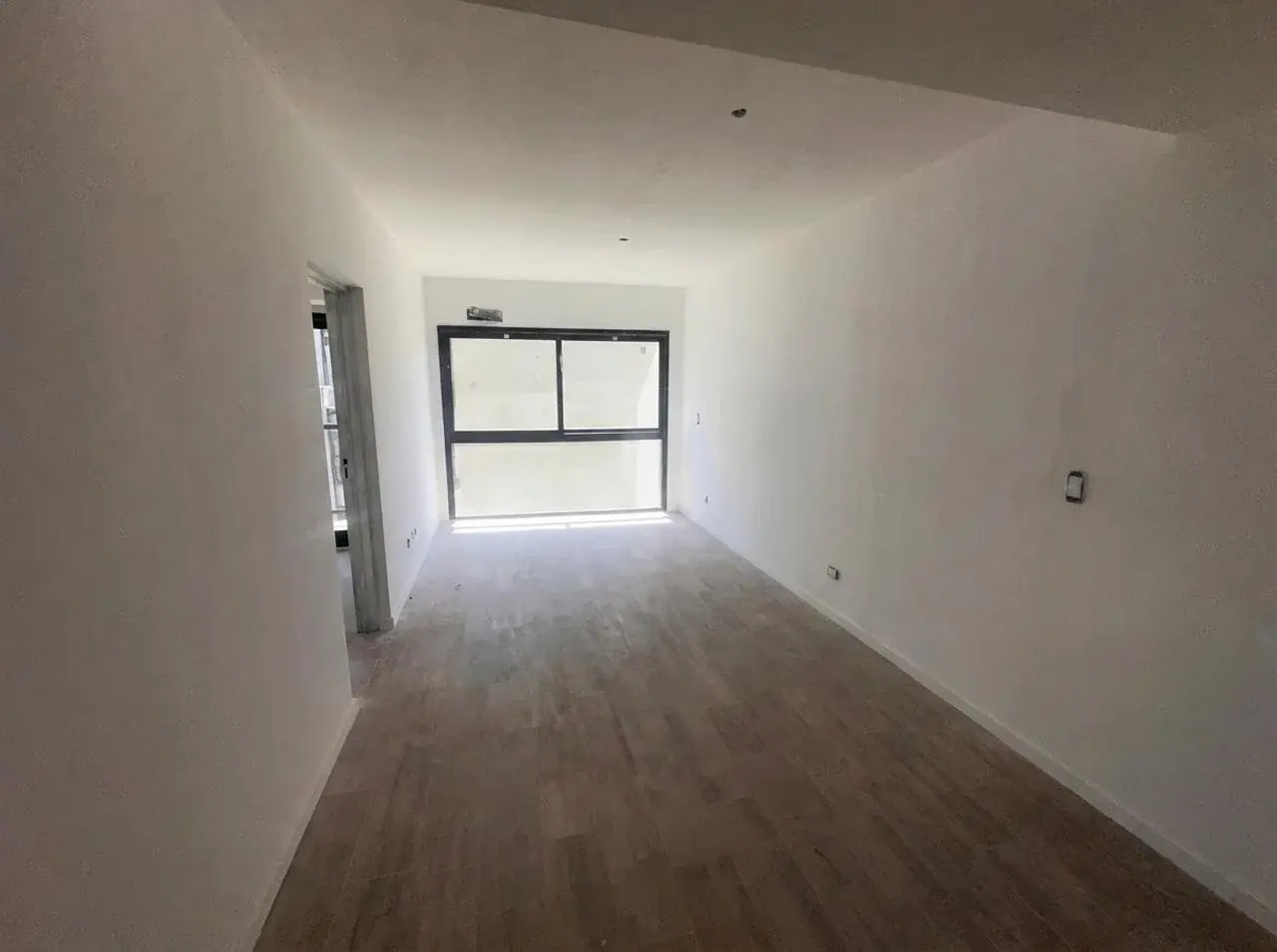 Venta 2 ambientes moderno a estrenar, con balcón y baulera en Almagro 2