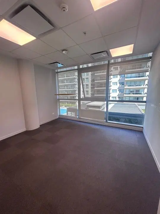 Alquiler – Oficina – Puerto Madero – 273 m² –  Madero Center con 3 cocheras 5