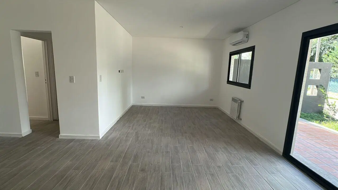Departamento 2 amb. en alquiler en Complejo Traum con pileta y sum 5