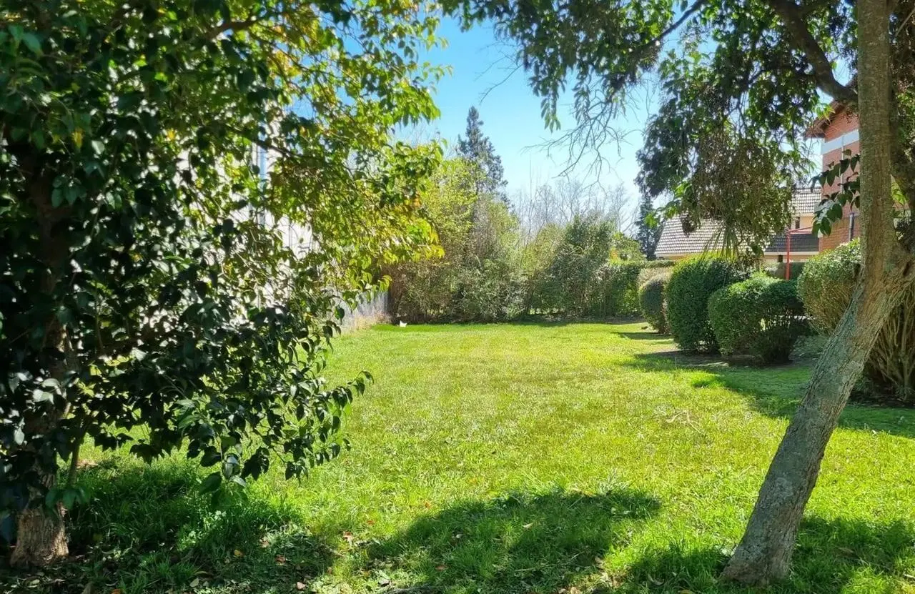 Venta Lote interno en Las Brisas Country Club 1