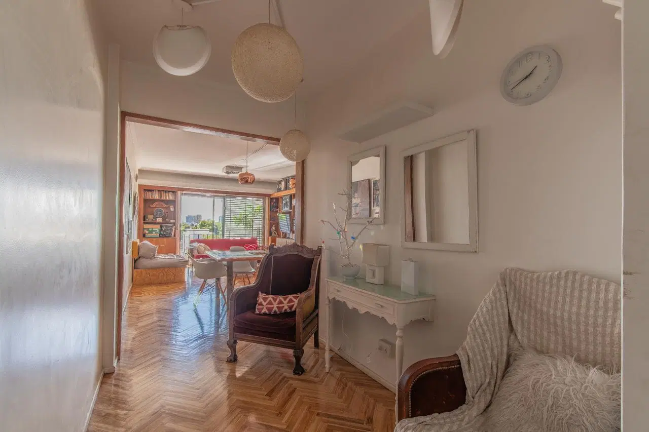 Departamento en venta 3 ambientes con escritorio, dependencia al frente 4