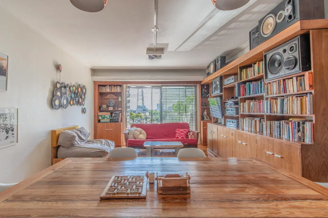 Departamento en venta 3 ambientes con escritorio, dependencia al frente 2